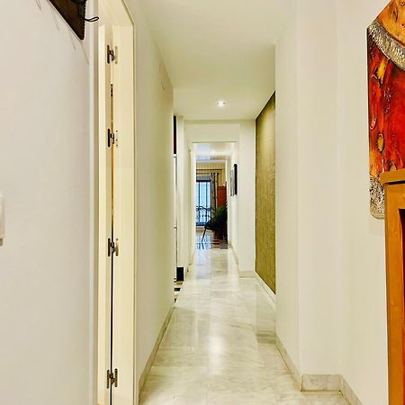 Entrecatedrales Suite Siviglia Esterno foto