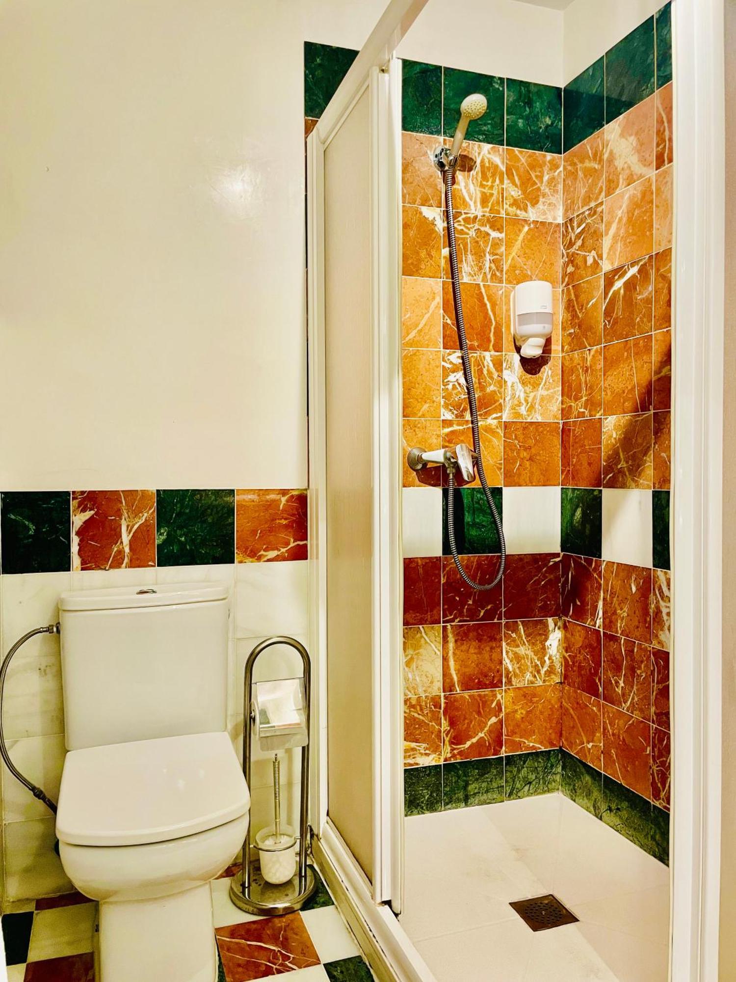 Entrecatedrales Suite Siviglia Esterno foto